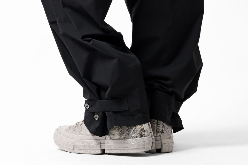 画像をギャラリービューアに読み込む, ISAMU KATAYAMA BACKLASH WIDE CARGO PANTS / STRETCH TYPEWRITER CLOTH (BLACK)