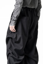 画像をギャラリービューアに読み込む, A.F ARTEFACT EXTREME WIDE BAGGY PANTS / SERGE TWILL (BLACK)