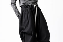 画像をギャラリービューアに読み込む, A.F ARTEFACT EXTREME WIDE BAGGY PANTS / SERGE TWILL (BLACK)