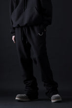 画像をギャラリービューアに読み込む, READYMADE FLARE SWEAT PANTS (BLACK)