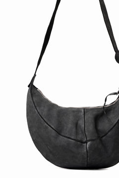 Load image into Gallery viewer, m.a+ medium banana belt bag / BO250/VOP1,2 (BLACK)