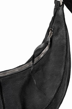 Load image into Gallery viewer, m.a+ medium banana belt bag / BO250/VOP1,2 (BLACK)