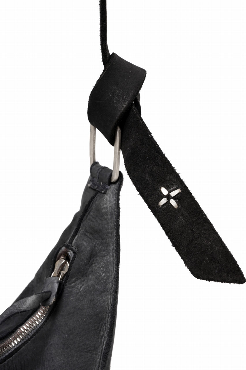 Load image into Gallery viewer, m.a+ medium banana belt bag / BO250/VOP1,2 (BLACK)