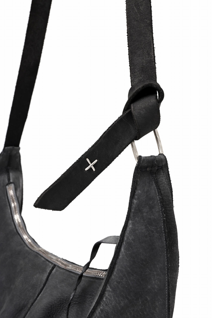 Load image into Gallery viewer, m.a+ medium banana belt bag / BO250/VOP1,2 (BLACK)