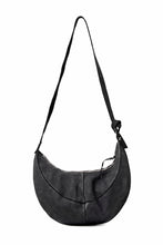 Load image into Gallery viewer, m.a+ medium banana belt bag / BO250/VOP1,2 (BLACK)