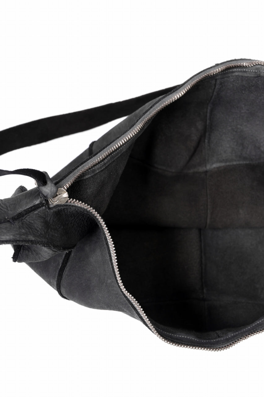 Load image into Gallery viewer, m.a+ medium banana belt bag / BO250/VOP1,2 (BLACK)