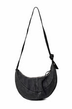 Load image into Gallery viewer, m.a+ medium banana belt bag / BO250/VOP1,2 (BLACK)