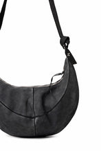 Load image into Gallery viewer, m.a+ medium banana belt bag / BO250/VOP1,2 (BLACK)