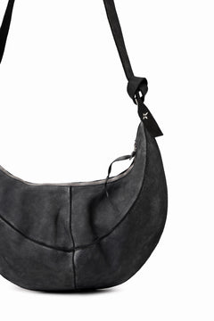 Load image into Gallery viewer, m.a+ medium banana belt bag / BO250/VOP1,2 (BLACK)