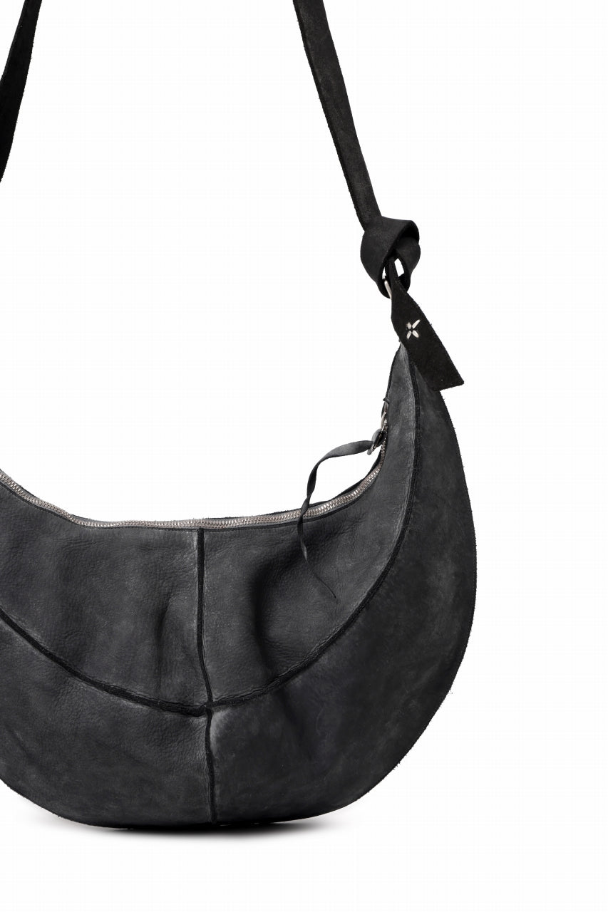 Load image into Gallery viewer, m.a+ medium banana belt bag / BO250/VOP1,2 (BLACK)