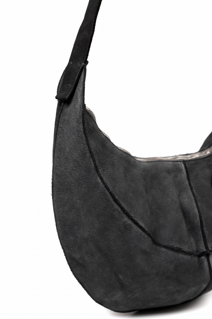 Load image into Gallery viewer, m.a+ medium banana belt bag / BO250/VOP1,2 (BLACK)