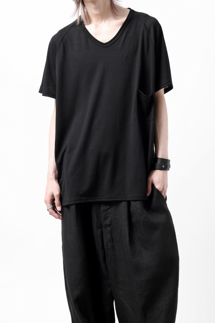 Load image into Gallery viewer, CAPERTICA PRISONER SHIRTS / SUPER 120s WASHABLE WOOL JERSEY (BLACK)