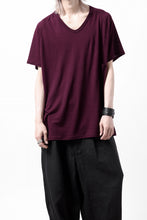 Load image into Gallery viewer, CAPERTICA PRISONER SHIRTS / SUPER 120s WASHABLE WOOL JERSEY (PLUM)