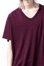 Load image into Gallery viewer, CAPERTICA PRISONER SHIRTS / SUPER 120s WASHABLE WOOL JERSEY (PLUM)