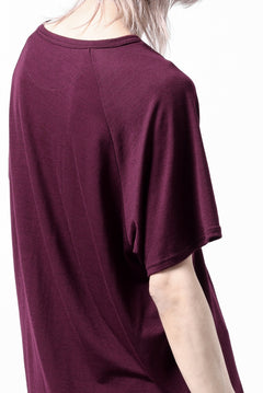 Load image into Gallery viewer, CAPERTICA PRISONER SHIRTS / SUPER 120s WASHABLE WOOL JERSEY (PLUM)