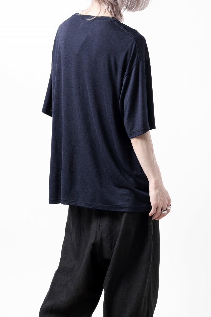 Load image into Gallery viewer, CAPERTICA OVERSIZED S/S TEE / SUPER 120s WASHABLE WOOL JERSEY (NAVY)