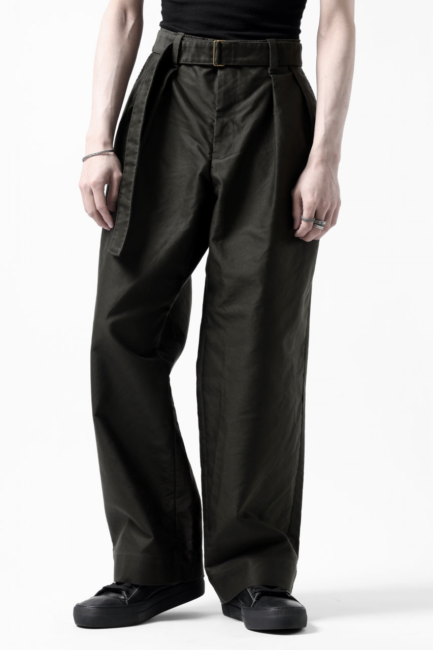 Load image into Gallery viewer, CAPERTICA 2 TUCK WIDE PANTS / GIZA COTTON MOLESKIN (OLIVE DRAB)