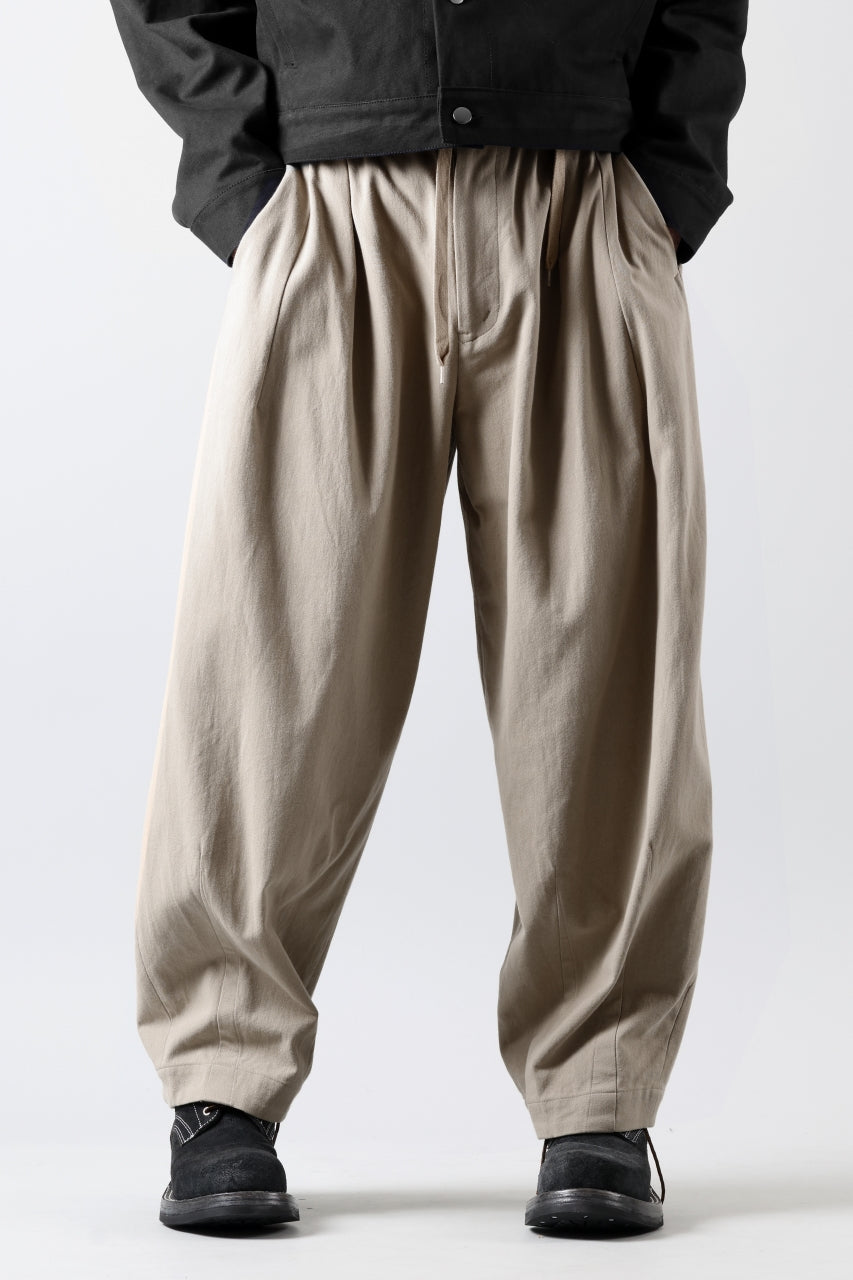 画像をギャラリービューアに読み込む, CAPERTICA BALLOON PANTS / BARATHEA CLOTH (BEIGE)