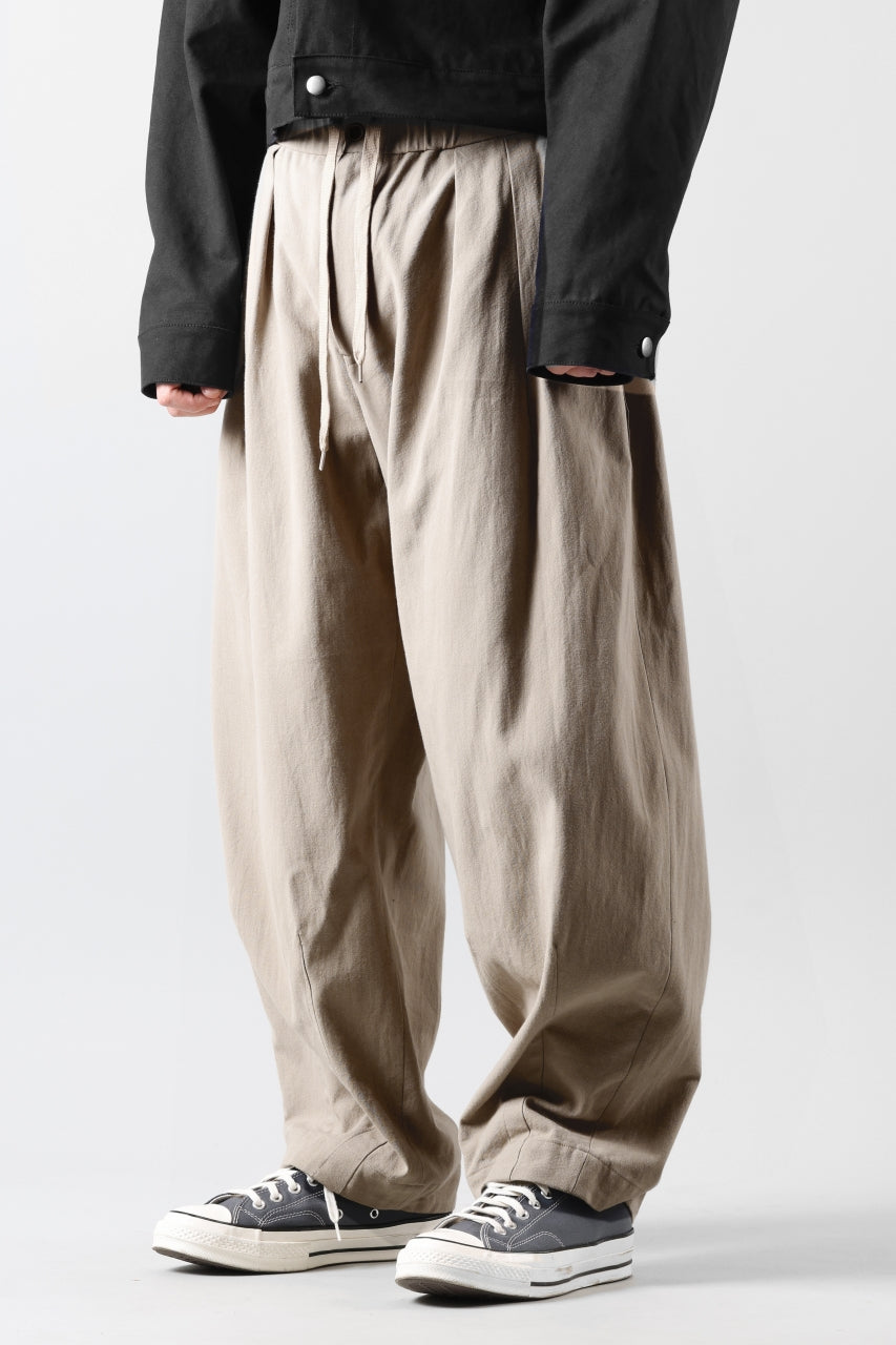 画像をギャラリービューアに読み込む, CAPERTICA BALLOON PANTS / BARATHEA CLOTH (BEIGE)