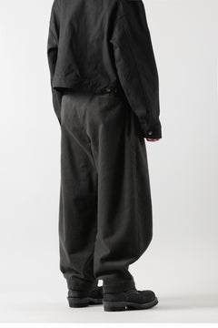 Load image into Gallery viewer, CAPERTICA BALLOON PANTS / NAPPING MOLESKIN (CHARCOAL)