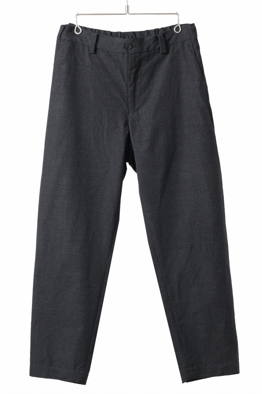 画像をギャラリービューアに読み込む, CAPERTICA SEAMLESS TROUSERS / WASHABLE WOOL GABARDINE (BLACK GRAY)