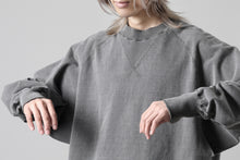 Load image into Gallery viewer, CHANGES AGING GUSSET PULLOVER (INK)