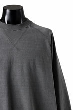 Load image into Gallery viewer, CHANGES AGING GUSSET PULLOVER (INK)