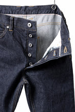 Load image into Gallery viewer, ISAMU KATAYAMA BACKLASH THE DENIM SELVEDGE DENIM STRAIGHT PANTS (INDIGO / ONE WASH)
