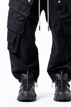 画像をギャラリービューアに読み込む, A.F ARTEFACT TWILL DROPCROTCH CARGO PANTS (BLACK)
