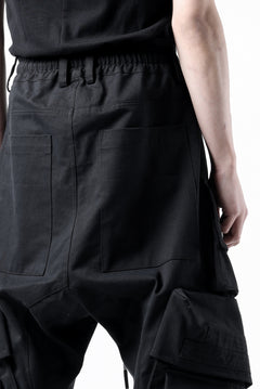 画像をギャラリービューアに読み込む, A.F ARTEFACT TWILL DROPCROTCH CARGO PANTS (BLACK)