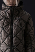 画像をギャラリービューアに読み込む, masnada QUILTED HOOD JACKET / OVER STUFFED PAPER NYLON (DUST)