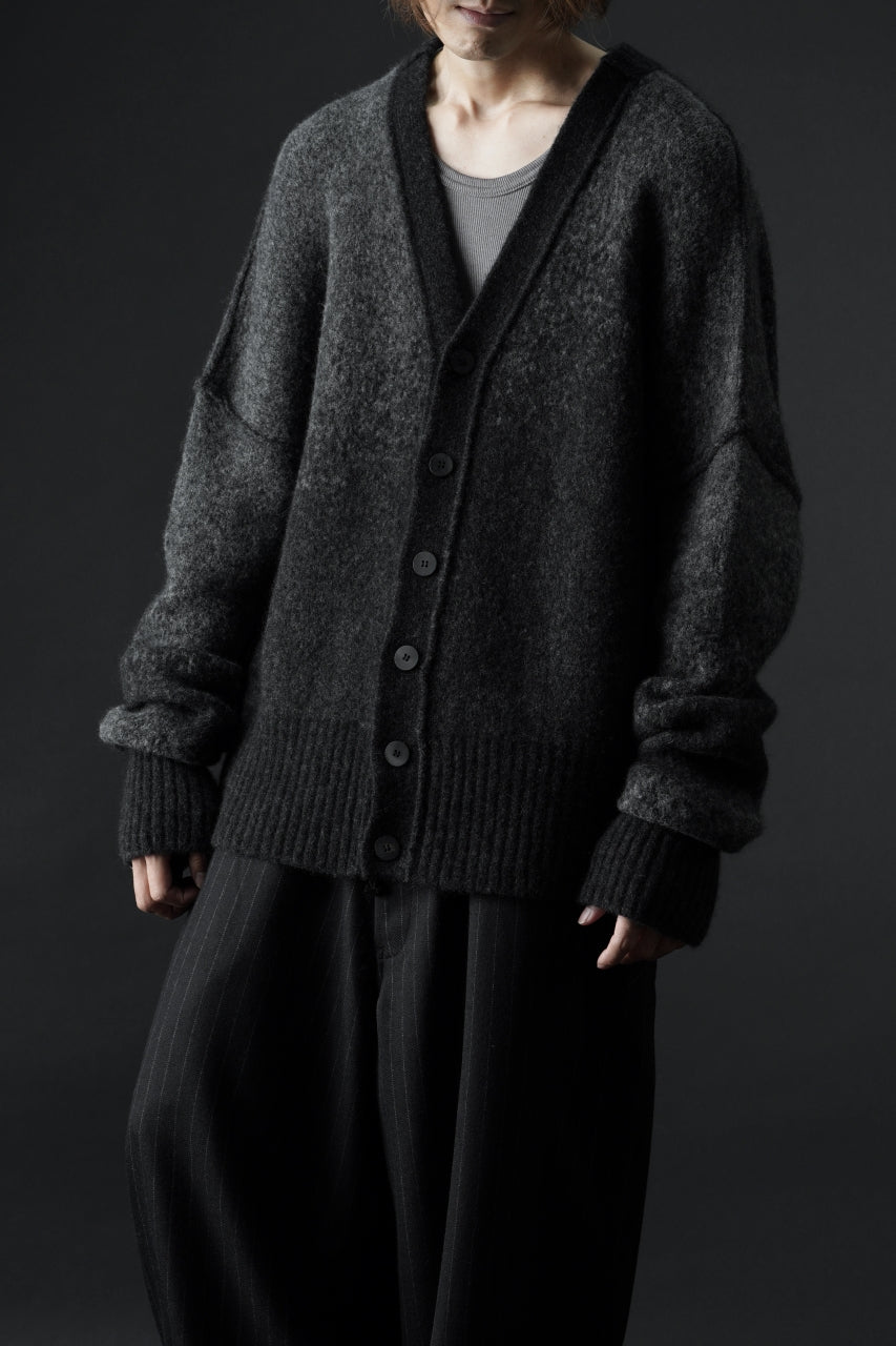 画像をギャラリービューアに読み込む, ISABEL BENENATO Yak Cardigan with Shaded Jacquard in Two Colours (GRAPHITE)