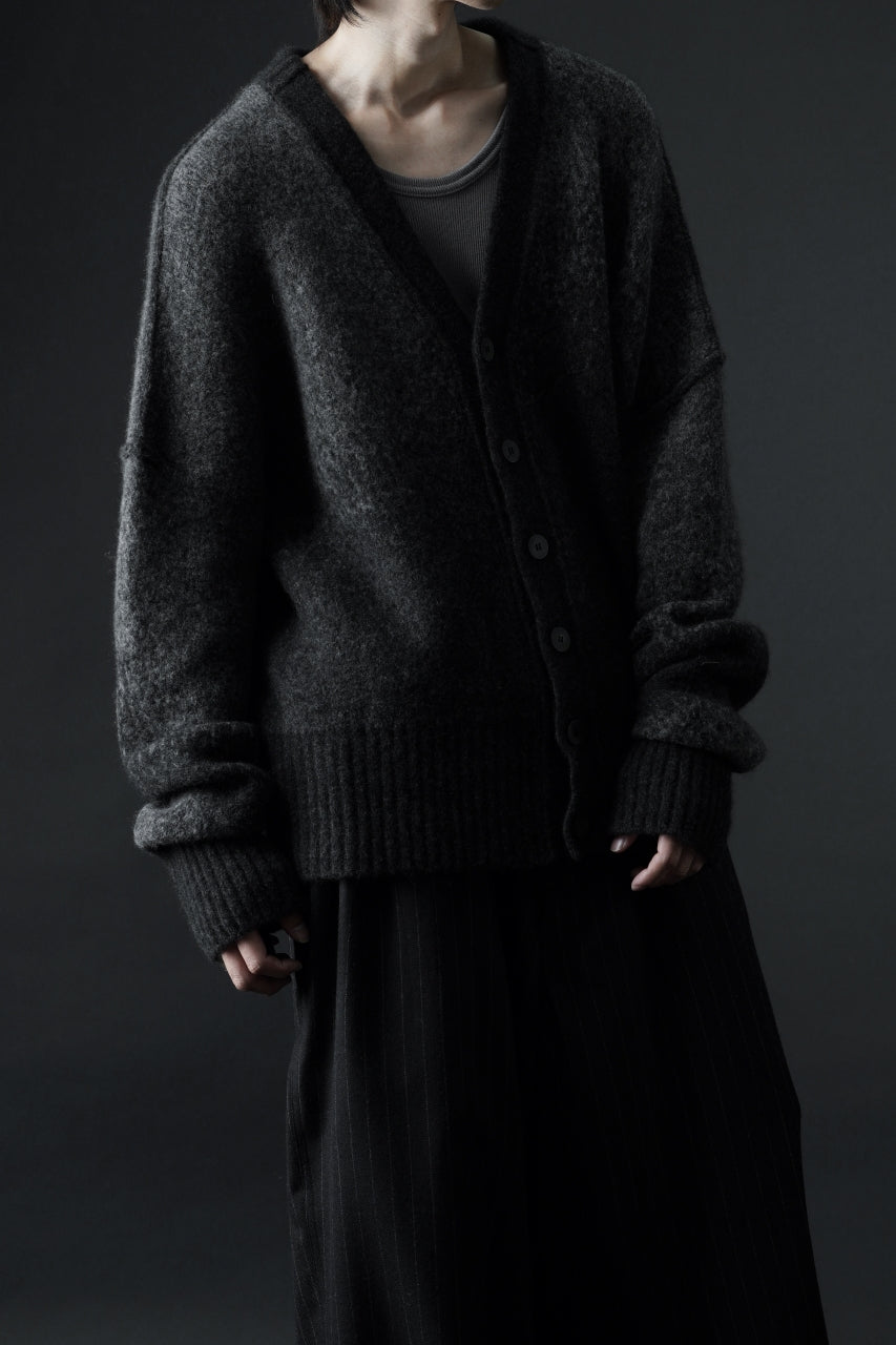 画像をギャラリービューアに読み込む, ISABEL BENENATO Yak Cardigan with Shaded Jacquard in Two Colours (GRAPHITE)