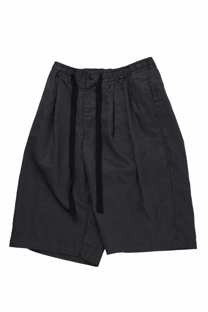 Load image into Gallery viewer, sus-sous wide shorts / cotton linen twill hard finish (CHARCOAL)