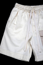 Load image into Gallery viewer, sus-sous cargo shorts / organic cotton silk nepped weather (WHITE)