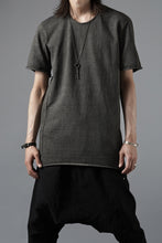 Load image into Gallery viewer, black crow x LOOM exclusive short sleeve tops / dyed medium cotton jersey (中墨)