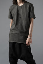 Load image into Gallery viewer, black crow x LOOM exclusive short sleeve tops / dyed medium cotton jersey (中墨)