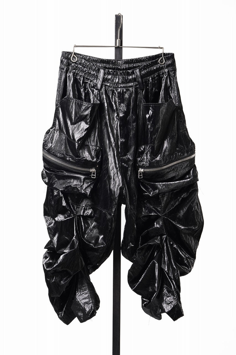 SAMPLE SALE】A.F ARTEFACT LEATHER TEX MONSTER TUCK SHORTS (BLACK