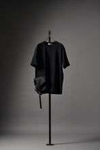 画像をギャラリービューアに読み込む, OBLADI POCKET BAG T-SHIRT (BLACK)