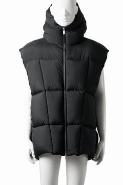 画像をギャラリービューアに読み込む, thom/krom BIG HOODIE OVERSIZED VEST / WARM PUFFER (BLACK)