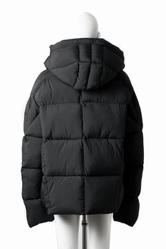 画像をギャラリービューアに読み込む, thom/krom BIG HOODIE OVERSIZED JACKET / WARM PUFFER (BLACK)