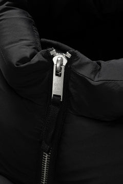 画像をギャラリービューアに読み込む, thom/krom BIG HOODIE OVERSIZED JACKET / WARM PUFFER (BLACK)