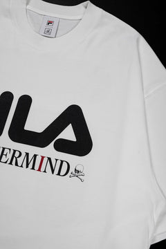 画像をギャラリービューアに読み込む, MASTERMIND WORLD x FILA TEE (WHITE)