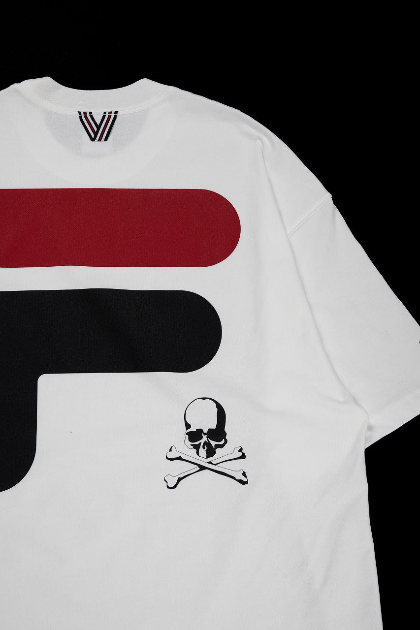 画像をギャラリービューアに読み込む, MASTERMIND WORLD x FILA TEE (WHITE)