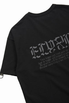 Load image into Gallery viewer, beauty : beast ESSENTIAL GRAPHIC LINE TEE (REQUIEM / BLACK)