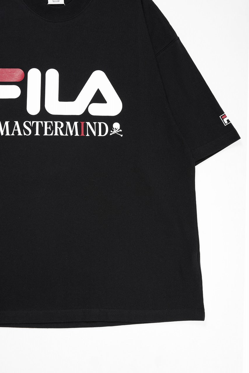 画像をギャラリービューアに読み込む, MASTERMIND WORLD x FILA TEE (BLACK)