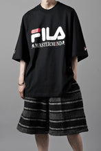 画像をギャラリービューアに読み込む, MASTERMIND WORLD x FILA TEE (BLACK)