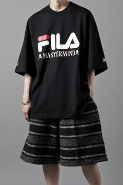 画像をギャラリービューアに読み込む, MASTERMIND WORLD x FILA TEE (BLACK)
