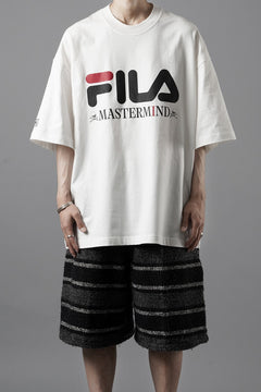 画像をギャラリービューアに読み込む, MASTERMIND WORLD x FILA TEE (WHITE)