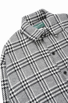 Load image into Gallery viewer, N/07 OPEN COLLAR L/S SHIRT / HOUNDSTOOTH GLEN CHECK (WHITE x GREY)